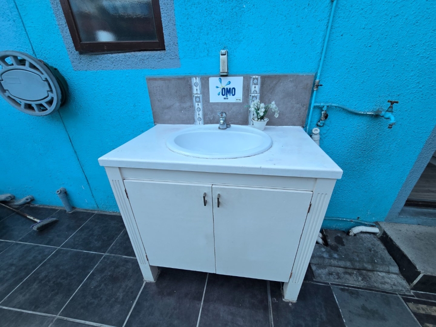 3 Bedroom Property for Sale in Colorado Park Western Cape